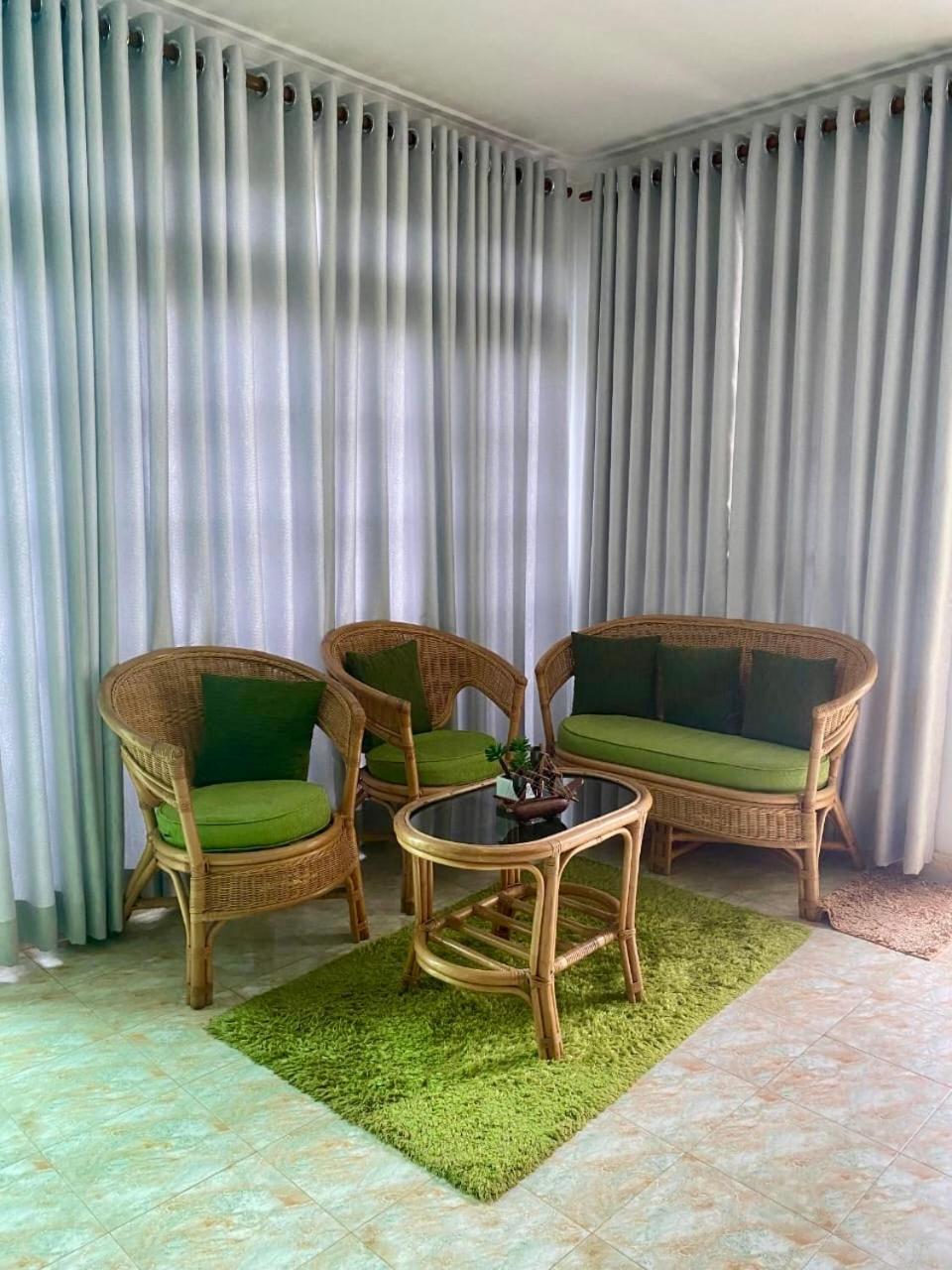 Grand Resort Kandy Eksteriør billede