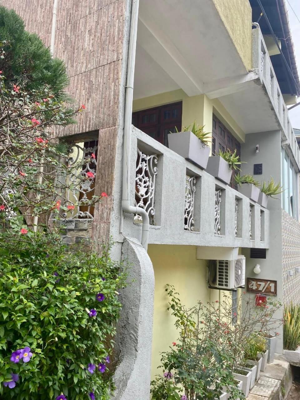 Grand Resort Kandy Eksteriør billede